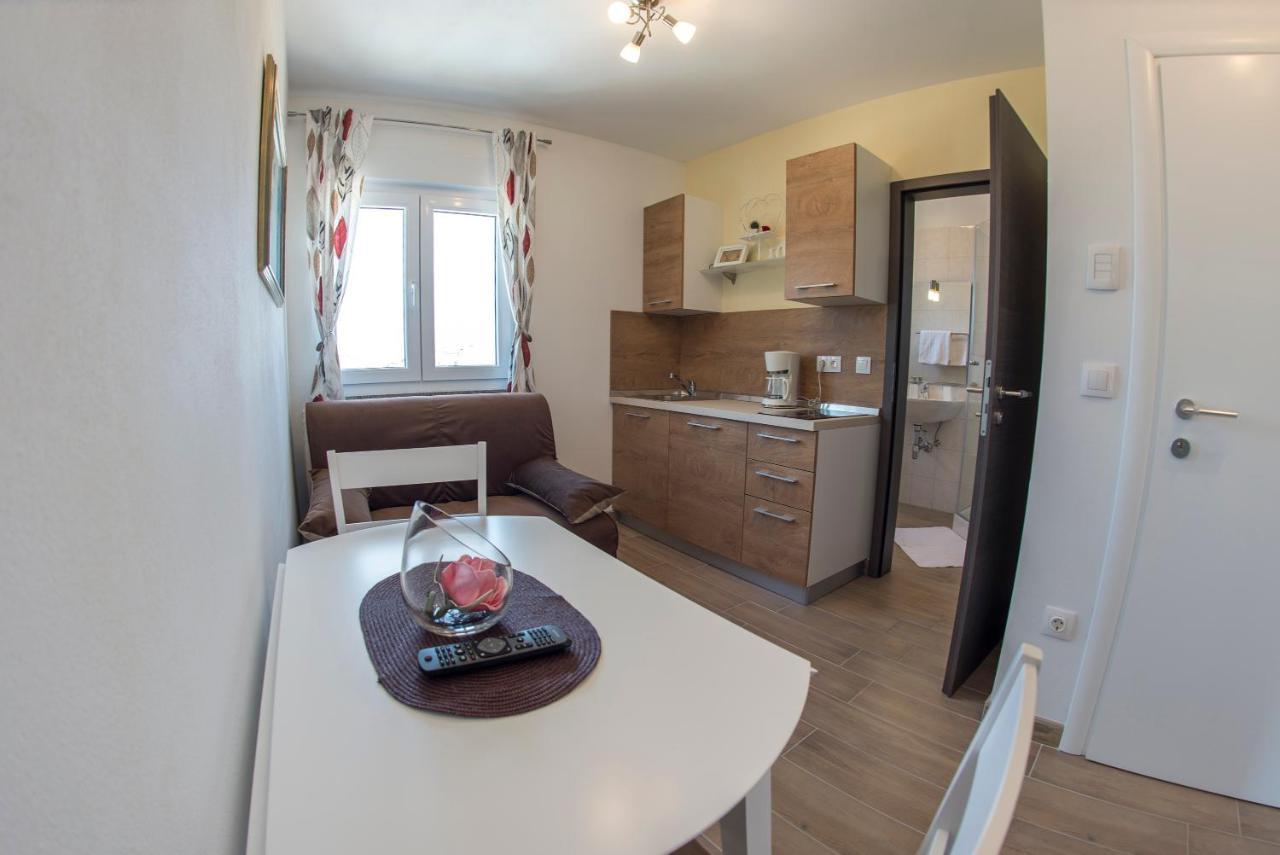 Apartments Mojeljeto Fažana Zewnętrze zdjęcie